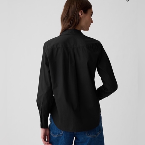 GAP Organic Cotton Poplin Classic Shirt - Picture 2 of 6